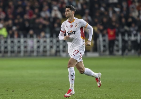 斯基拉：莫拉塔准备前往意大利，与科莫签下3+1合同