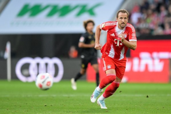 凯恩五大职业联赛  戴帽17次跨越  苏牙，德甲67场9次戴帽进70球